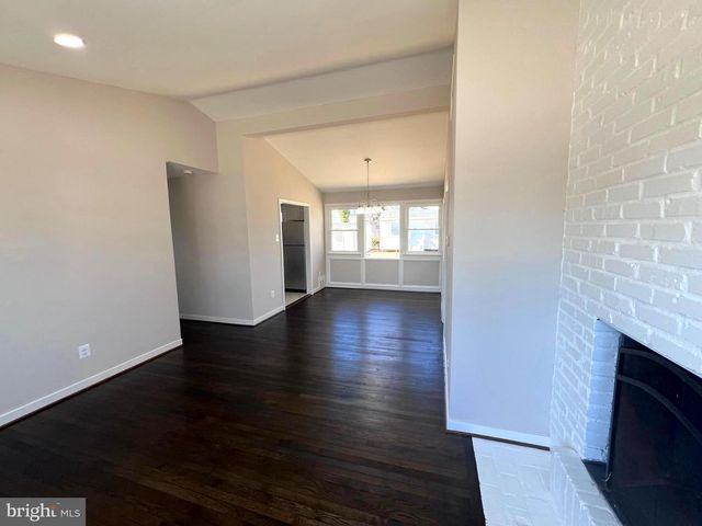 2615 BOONES LN, District Heights, MD 20747