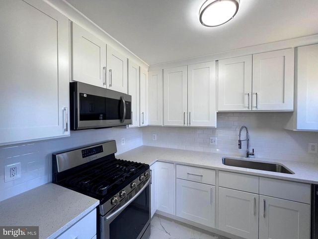 2615 BOONES LN, District Heights, MD 20747