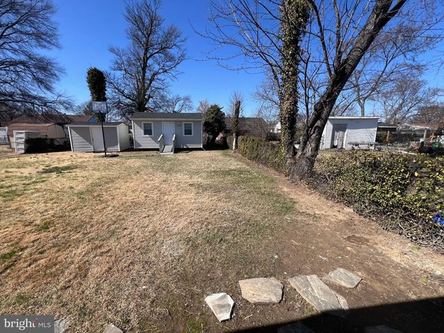 2615 BOONES LN, District Heights, MD 20747