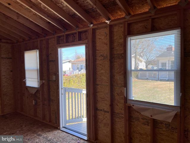 2615 BOONES LN, District Heights, MD 20747