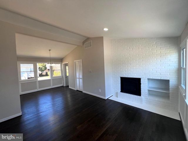 2615 BOONES LN, District Heights, MD 20747