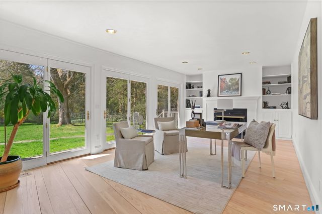 32 Buttonball Lane, Weston, CT 06883