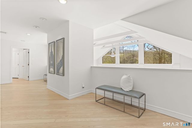 32 Buttonball Lane, Weston, CT 06883