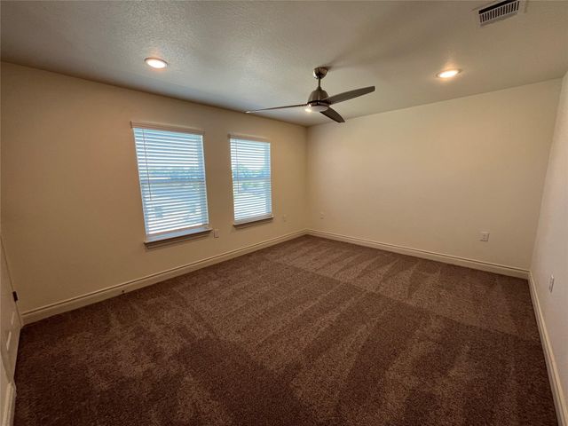 2105 Tiger TRL 602, Round Rock, TX 78665