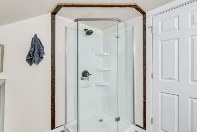 5873 N Cemetery Road, Cass City, MI 48726