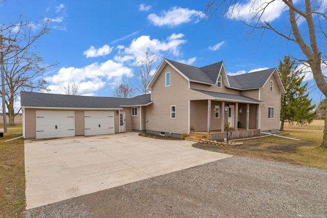 5873 N Cemetery Road, Cass City, MI 48726