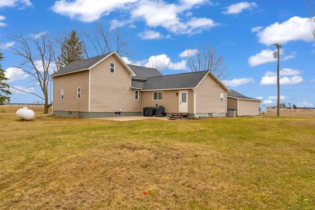 5873 N Cemetery Road, Cass City, MI 48726