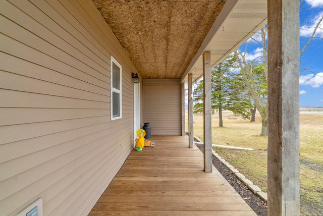 5873 N Cemetery Road, Cass City, MI 48726