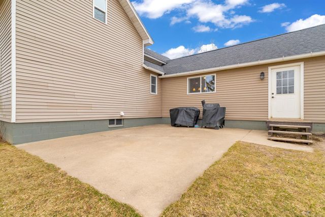 5873 N Cemetery Road, Cass City, MI 48726