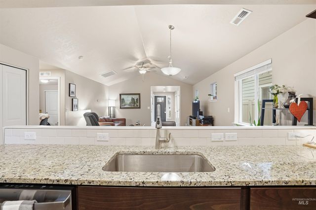 3337 NW 13th Ave, Meridian, ID 83646