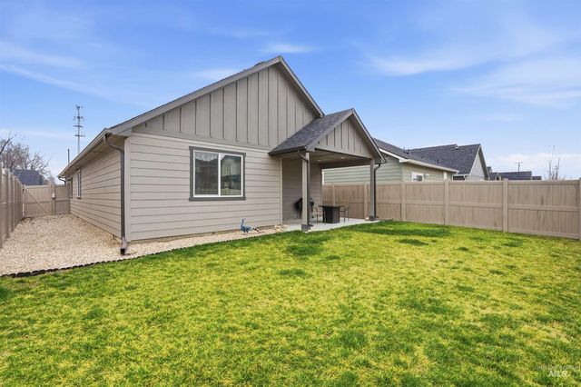 3337 NW 13th Ave, Meridian, ID 83646