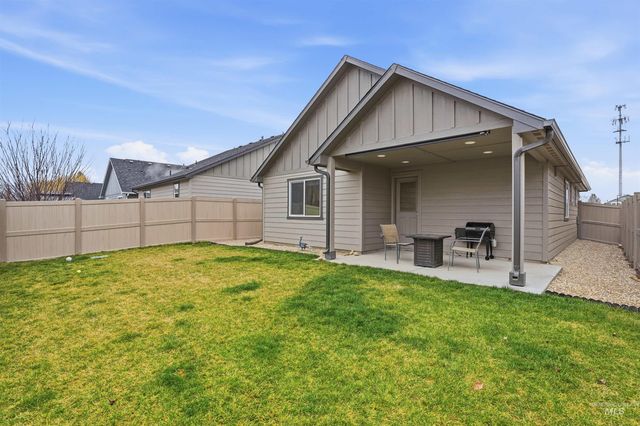 3337 NW 13th Ave, Meridian, ID 83646