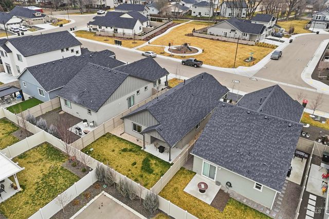 3337 NW 13th Ave, Meridian, ID 83646