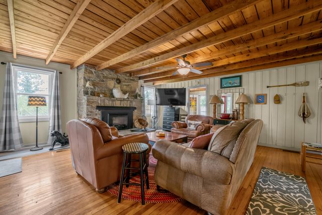 220 Kennedy Lane, Lancaster, KY 40444