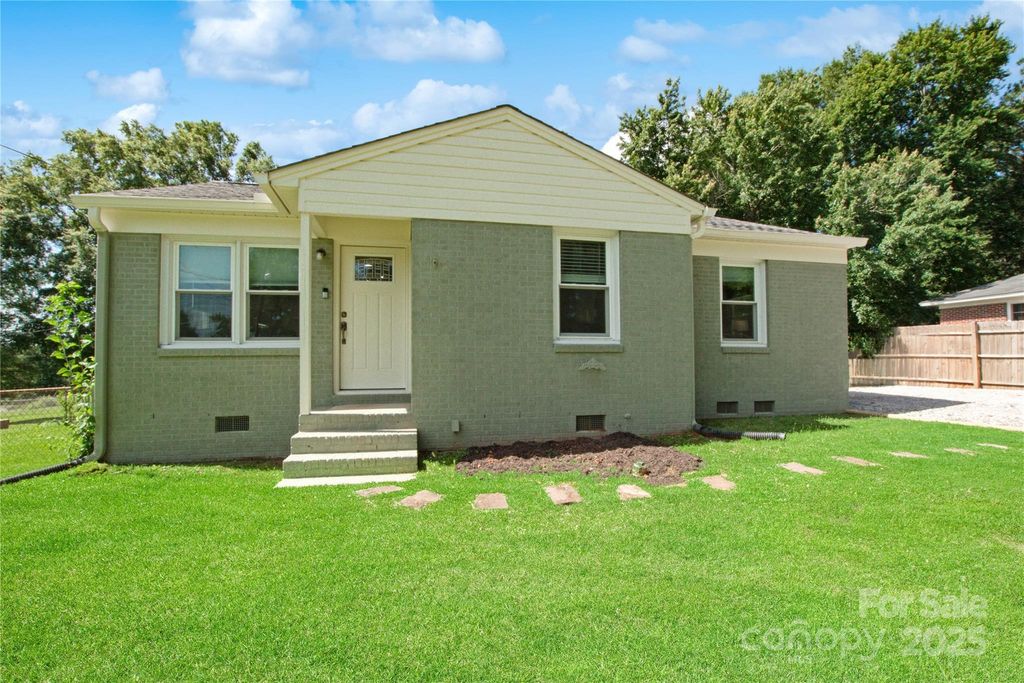 111 Berry Street, Chester, SC 29706