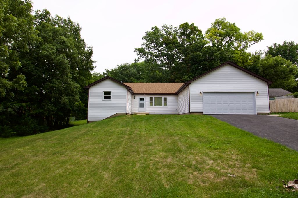 6N629 Sycamore Avenue, St. Charles, IL 60174