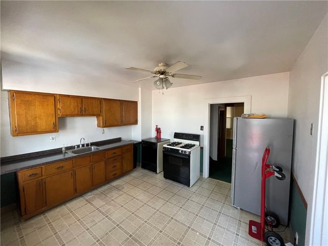 2917 Boyd St, Mckeesport, PA 15132