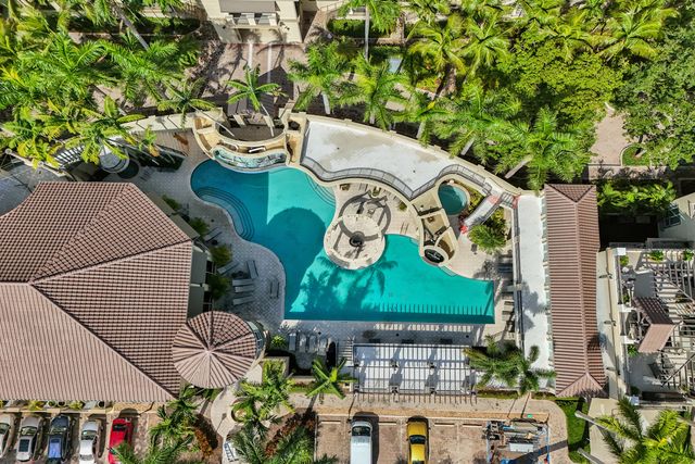 2633 NE 14th Avenue 103, Wilton Manors, FL 33334