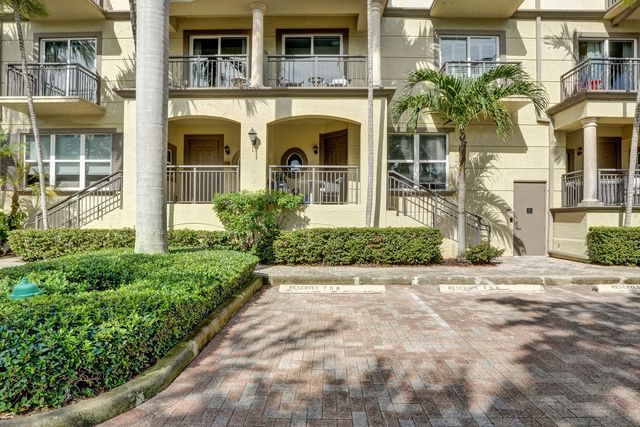 2633 NE 14th Avenue 103, Wilton Manors, FL 33334