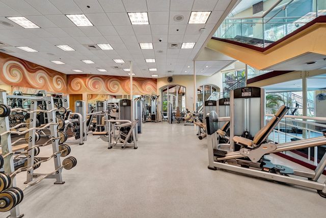 2633 NE 14th Avenue 103, Wilton Manors, FL 33334