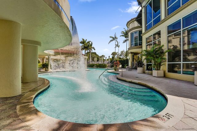 2633 NE 14th Avenue 103, Wilton Manors, FL 33334