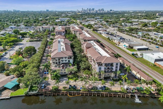 2633 NE 14th Avenue 103, Wilton Manors, FL 33334