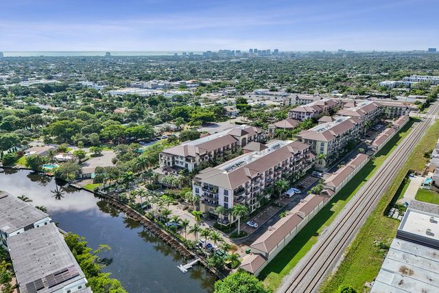 2633 NE 14th Avenue 103, Wilton Manors, FL 33334