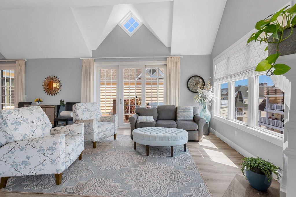 Image 13 of property listing at 22 K St Apt 301, Hampton, NH 03842
