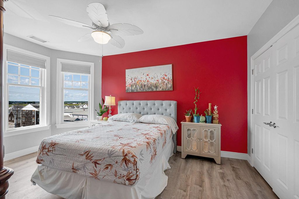 Image 26 of property listing at 22 K St Apt 301, Hampton, NH 03842