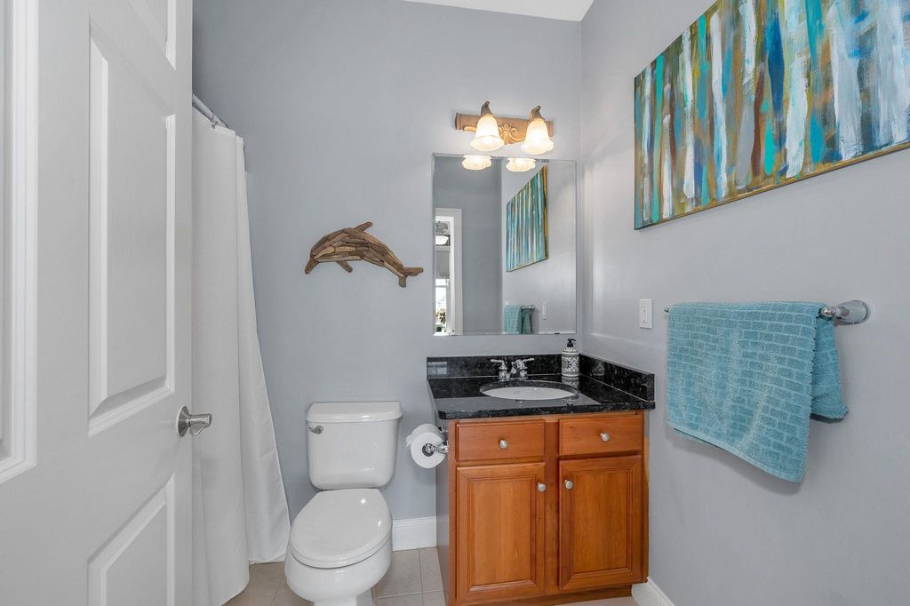 Image 39 of property listing at 22 K St Apt 301, Hampton, NH 03842