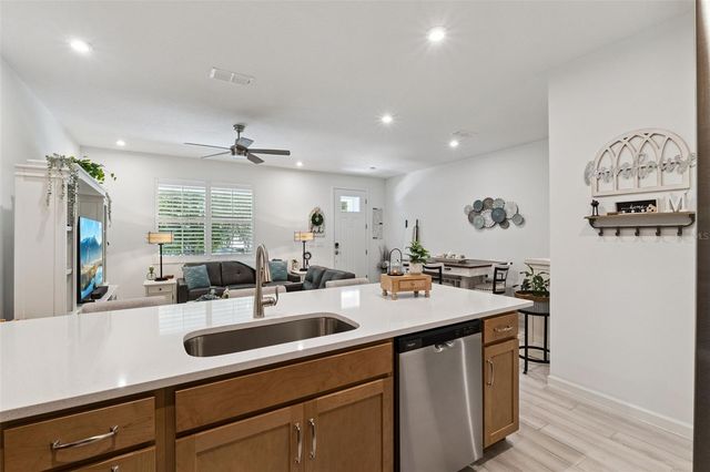 1406 BLUMBERG BOULEVARD, Winter Springs, FL 32708