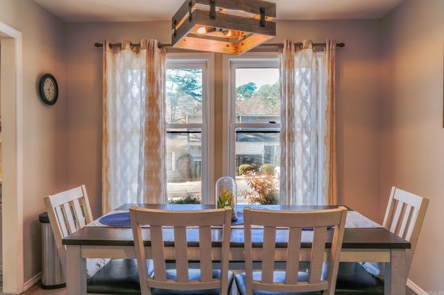 26 Reddina Lane, Hot Springs Village, AR 71909