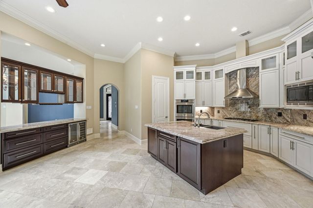 20814 Kings Crown Court, Humble, TX 77346