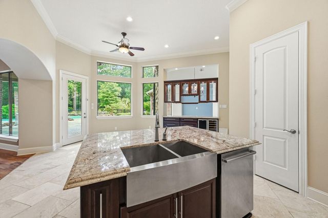 20814 Kings Crown Court, Humble, TX 77346