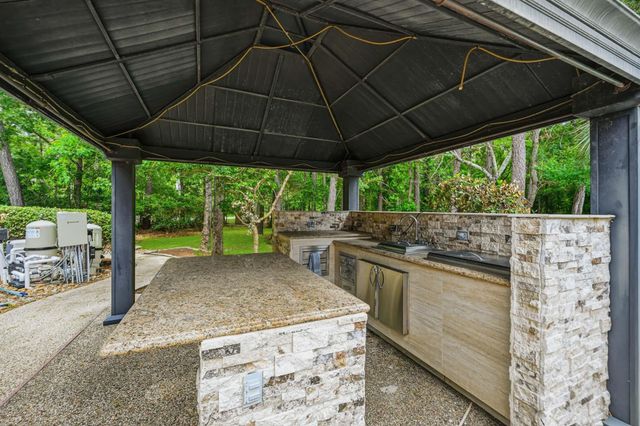 20814 Kings Crown Court, Humble, TX 77346