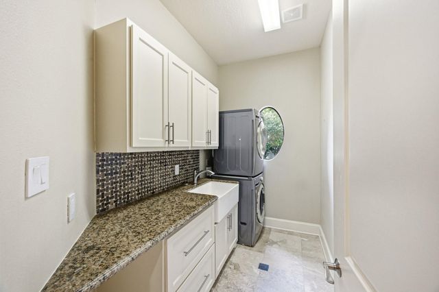 20814 Kings Crown Court, Humble, TX 77346