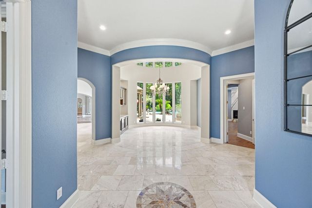 20814 Kings Crown Court, Humble, TX 77346