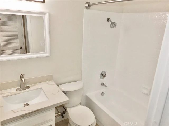 2510 E Willow 102, Signal Hill, CA 90755