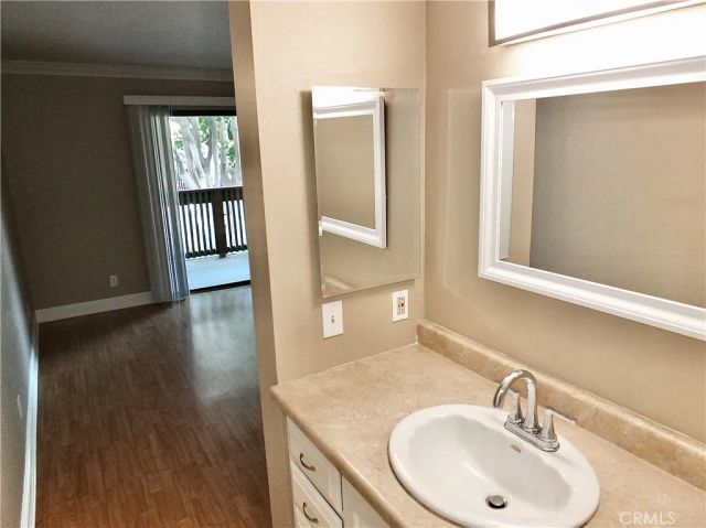 2510 E Willow 102, Signal Hill, CA 90755