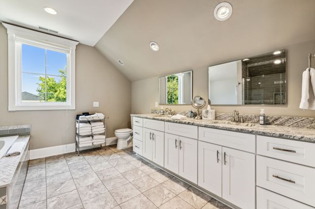 1823 3rd Ave, N, Nashville, TN 37208