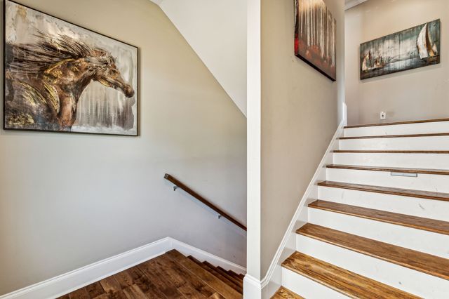 1823 3rd Ave, N, Nashville, TN 37208