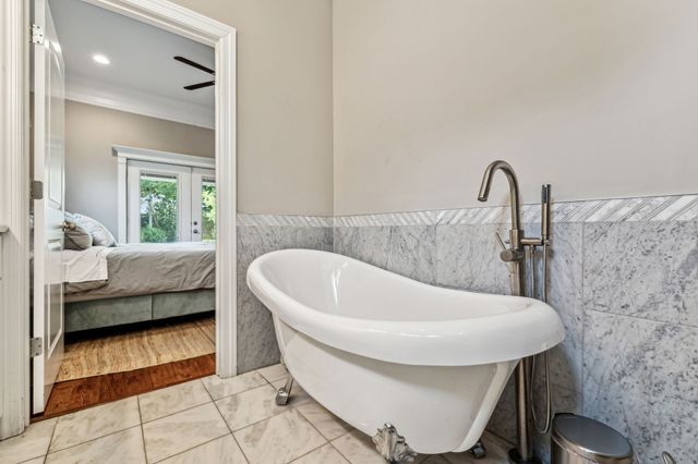 1823 3rd Ave, N, Nashville, TN 37208