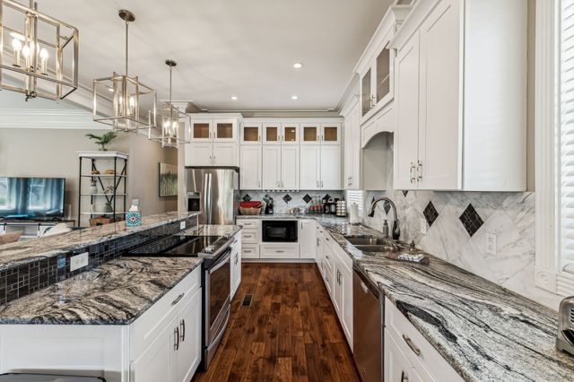 1823 3rd Ave, N, Nashville, TN 37208