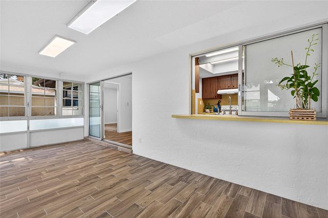 430 SUNNYSIDE DRIVE, Venice, FL 34293