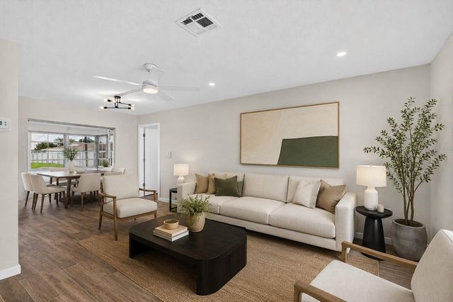 430 SUNNYSIDE DRIVE, Venice, FL 34293