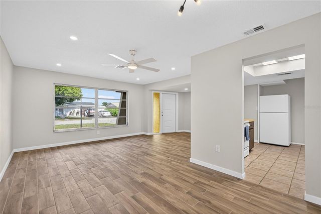 430 SUNNYSIDE DRIVE, Venice, FL 34293