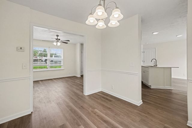 3005 Ace Wintermeyer Dr, La Vergne, TN 37086