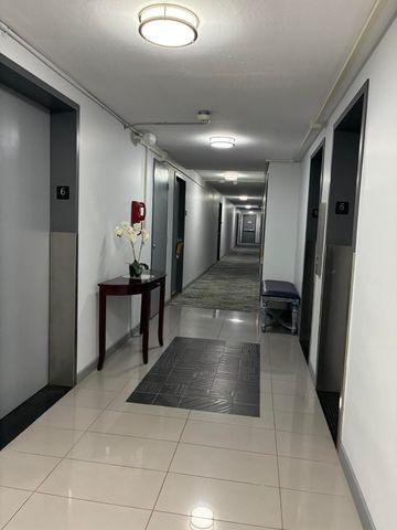 8900 E Jefferson Avenue 632, Detroit, MI 48214