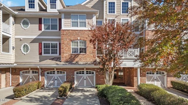 10410 Rosegate Court 201, Raleigh, NC 27617