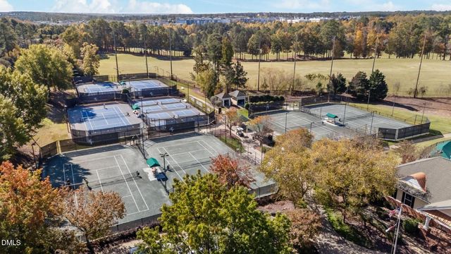 10410 Rosegate Court 201, Raleigh, NC 27617